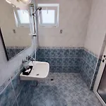Amore Obzor Konukevi *
