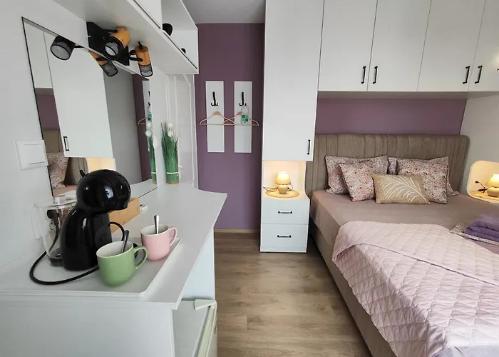 AMORE Obzor Gasthof *